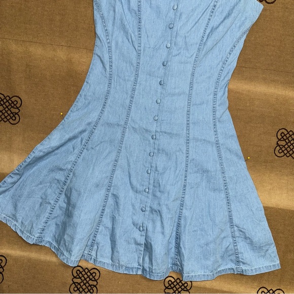 Guess NWT! Sweetheart Light Blue Scarlette Denim Mini Dress Size XS - Picture 4 of 16